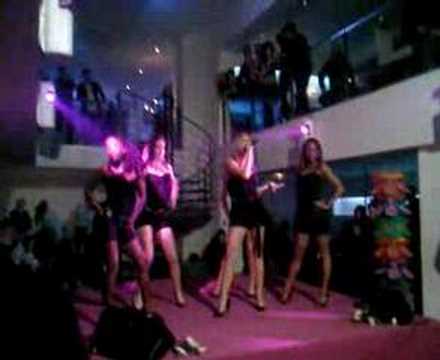 Les loges !!  Clara morgan.