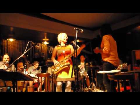 SOFA CONNECTION LIVE - freedom sound