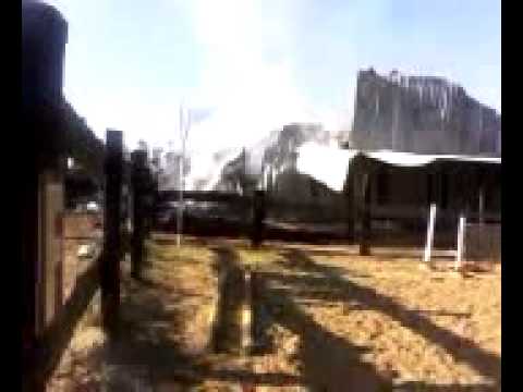 UNE VIE PARTIE EN FUMER 001