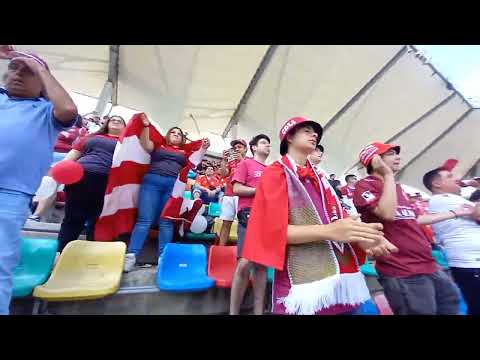 "Que esta tarde tenemos que ganar" Barra: Los Papayeros • Club: Deportes La Serena • País: Chile