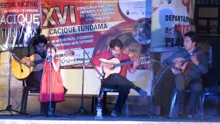 Sara Lucia Saboya y el trio Palos y Cuerdas