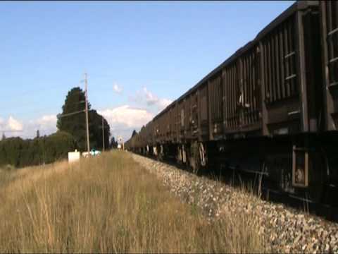 Pacific National NR89 works a steel train