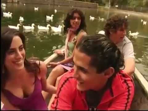 La Niña Del Lago-Lo Que La Gente Cuenta