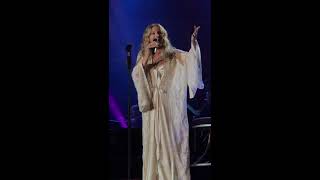 Barbra Streisand United Center 8/6/19 - &quot;What the World Needs now...&quot;