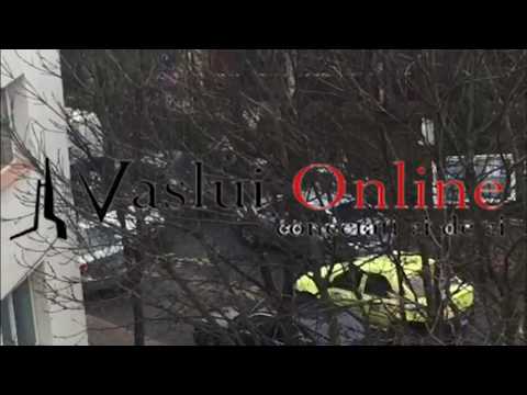 Iesean pe o strada cu sens unic din Vaslui