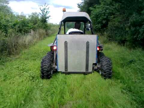 Meesing round in my Off Roader