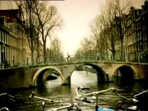 Lost - Tra Pioggia e Nuvole