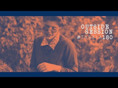 Tassia Holsbach - Outside Session