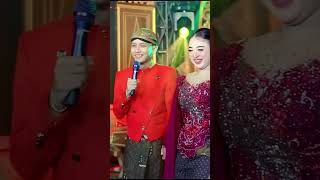 Download lagu Dalang Akbar Nurut Sama Dek Niken, Gemesin Banget! 🥰#nikensalindri #akbarsyahalam #akni #shorts mp3