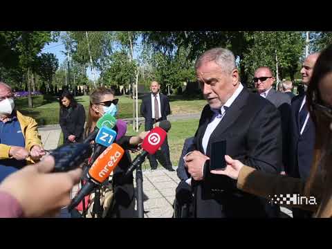 Položeni vijenci na Mirogoju u povodu Dana pobjede nad fašizmom