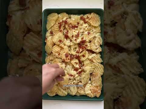 Comment ‘recipe’ and I’ll send you these delicious CHARCUTERIE NACHOS straight to your DMs!