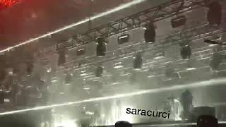 Liberato - Me staje appennenn&#39; amò (live)