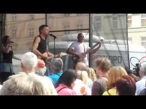 Janek Ledecký - Na ptáky jsme krátký (Olomouc - Prima)