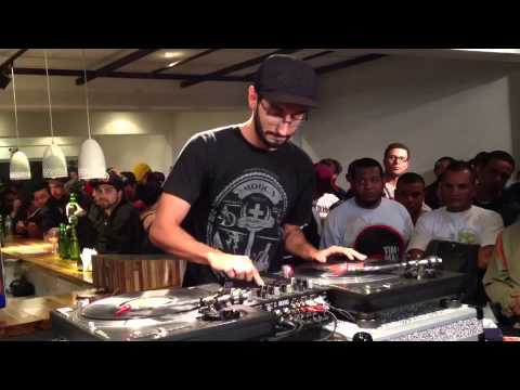 KINGUINNESS - 20/08/2013 - Quartz Riscos e Batidas - 2• Eliminatória / DJ Nasga / SP