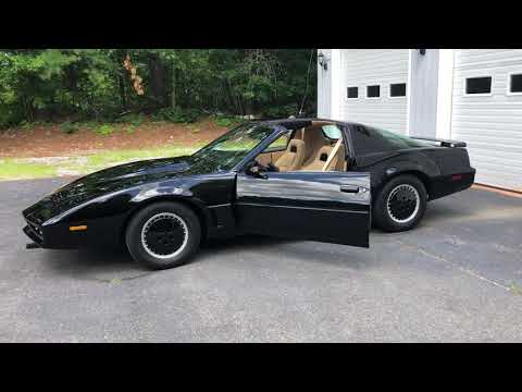 1982 KITT KNIGHTRIDER BEST IN COUNTRY (my opinion)  built by Chris blasius