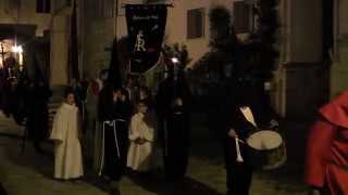 preview picture of video 'Vendredi Saint procession nocturne d'Arles-sur-Tech 2015'