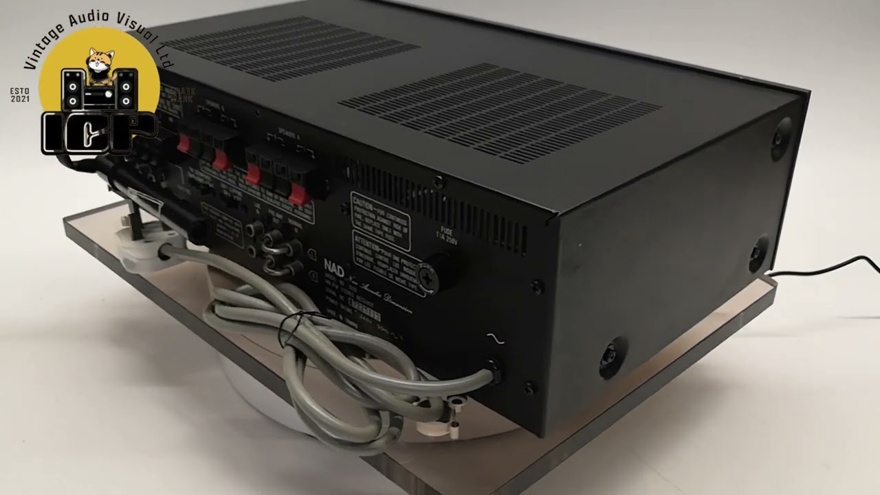 NAD 7020 Stereo Amplifier Receiver with AM FM tuner