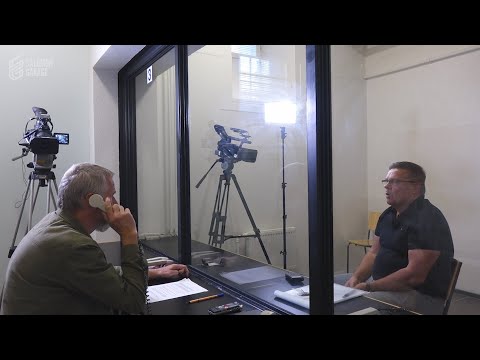 Entinen Helsingin huumepoliisi Jari Aarnio SalomonGaragen haastattelussa.