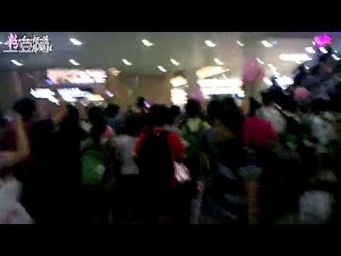 [Fancam] 100911 Sunny SNSD@Shanghai Airport