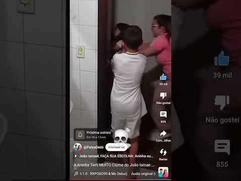 @Taspio a aninha briga com qualquer pessoa quando chega perto do João Ismael