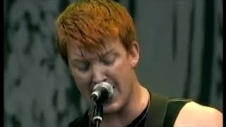 Queens Of The Stone Age - Tangled Up In Plaid