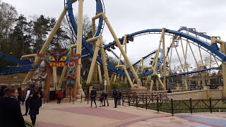 preview picture of video 'Attraction OzIris Parc astérix'