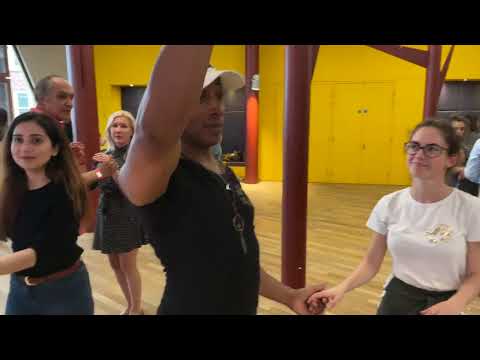 Salsa/Bachata Dance Classes in Central London