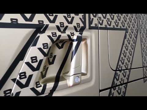 SCANIA 770S GOLDENNIGHT ÉDITION SCANIA CHAMBERY