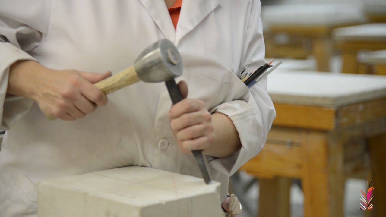 Utilizacion de la herramienta en talla en piedra