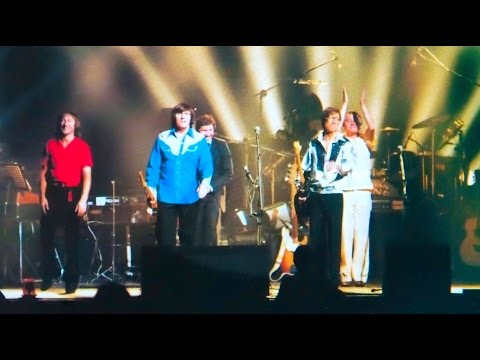 The Shadows Wonderful Land  ( Live at The Paris Olympia )