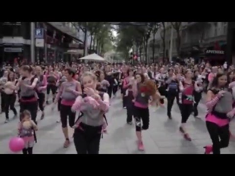 KANGATRAINING CHARITY FLASHMOB VIENNA 2015 PART 2