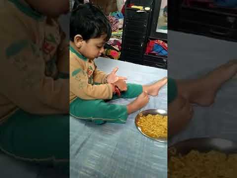 Agaya noddy...noddy.. khul kr bolo hurree...,,,😘