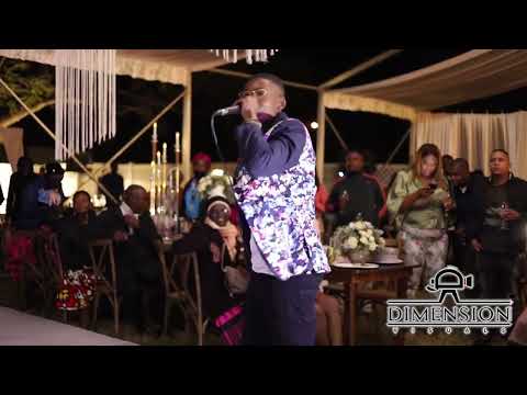 Azmo Nawe perform (efundula) at Rafika's wedding