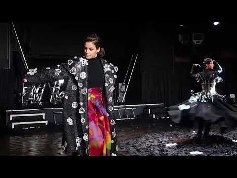 Frank Sorbier Haute Couture Fall Winter 2017 2018