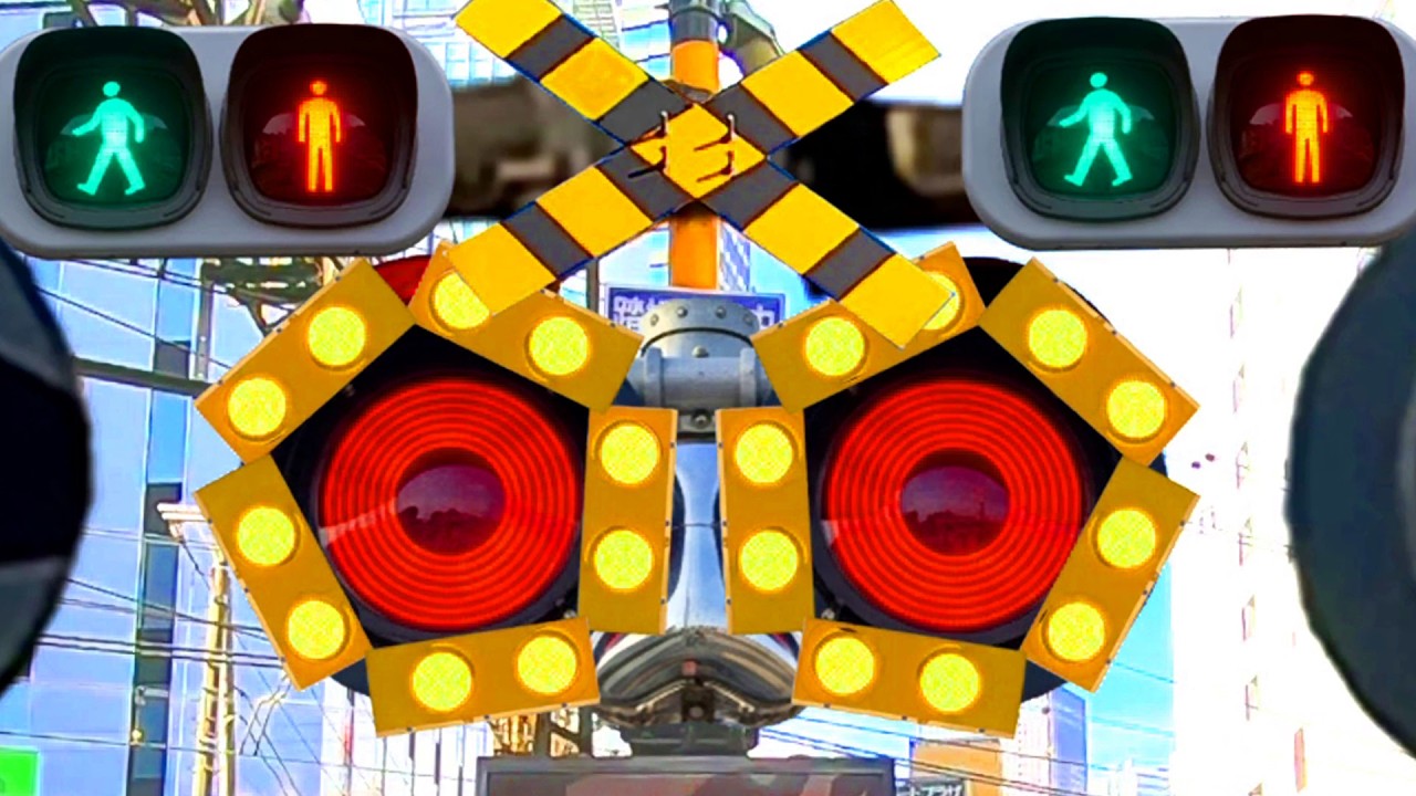 【電車】おもしろい踏切 信号 Funny railroad crossings and trains キラキラ踏切