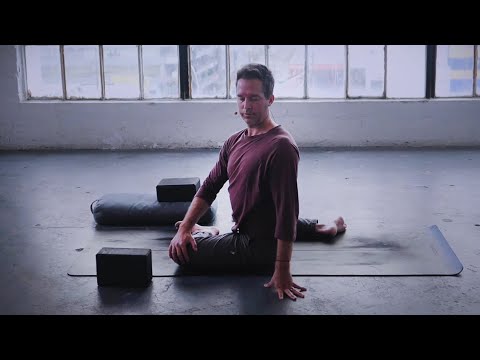 30min. "Yin Yoga for Sleep" with Travis