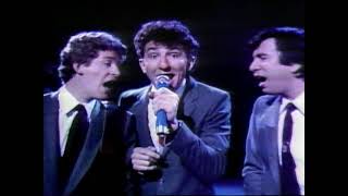 The Tubes - Lets Make Some Noise - WeeBee Dance