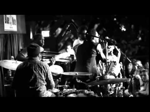 Robert Glasper Experiment & Lupe Fiasco   'I Gotcha' [REUPLOAD]