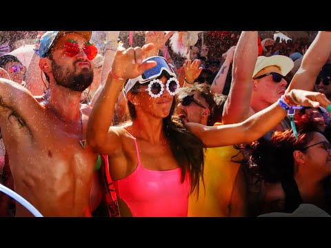 SkiiTour 2023 Shambhala Après Skii Party