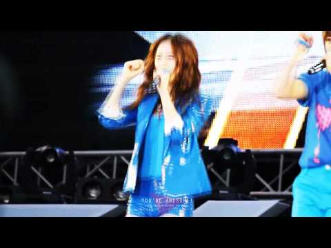 120818 f(x) Krystal Pinocchio @ SMTown in seoul
