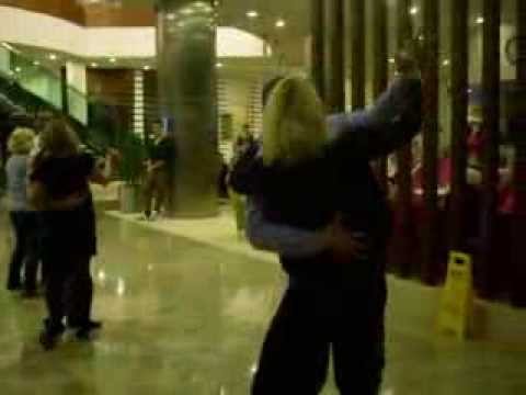 Отель Baia Lara, Анталия, Турция, Средиземное море, Виктор, караоке, песня Чистые Пруды, 11 января 2014 года, оператор Михаил Юхтин ( Мишико ) ( Москва )