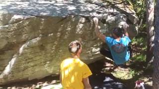 Video thumbnail de Cap praball, 6c+. Cavallers