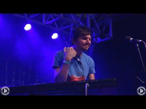 Samantics - 'Smile All The Time' (Live from Frome)