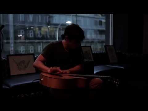 Waiting for a Crowd | Geordie Little