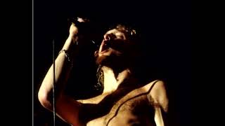 Alice In Chains - &quot;Man In The Box&quot; - Live At The Maquee (Mastered)