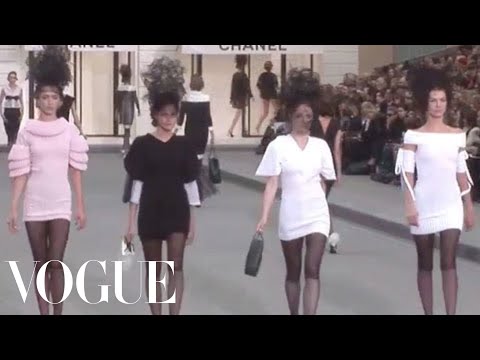 Fashion Show - Chanel: Spring 2009 Ready-to-Wear