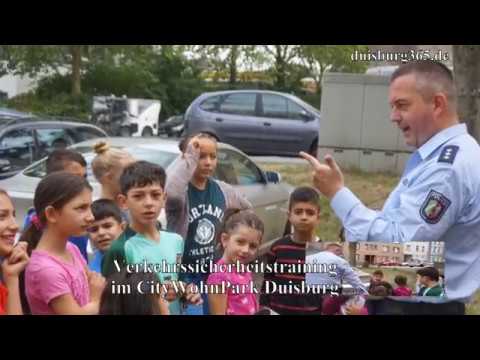Verkehrstraining im CityWohnPark Duisburg mit Markus Merten Polizei Duisburg