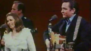 June Carter &amp; Johnny Cash - Darlin&#39; Companion (San Quentin)