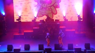 Die Antwoord-Wat Pomp/Hey Sexy/Diz Iz Why I&#39;m Hot live @ Fox Theater, Oakland - November 9, 2012