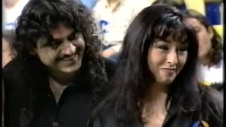 Camela - Club Megatrix (Sorpresa a una fan y Enamorados junto al mar).mp4